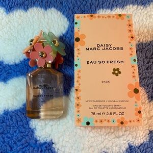 Marc Jacobs Daisy Daze Eau so Fresh 2.5 fl oz